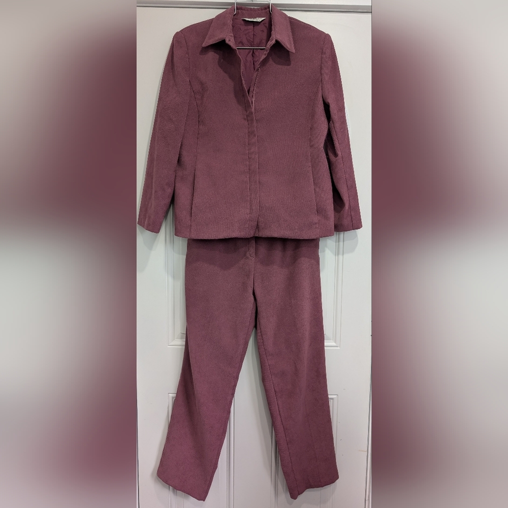 Vintage mauve two-piece pantsuit Y2K